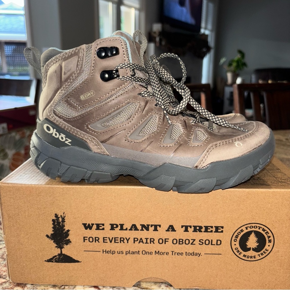 Oboz Women’s Brown Hiking Boots NEW IN BOX - Picture 2 of 14